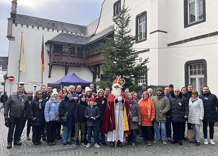 Nikolaus – Informationsstand der Freien Wählergruppe Andernach e.V.