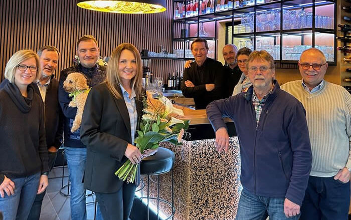 Geschäftseröffnung „Eddy‘s Bar“ am Markt in Andernach